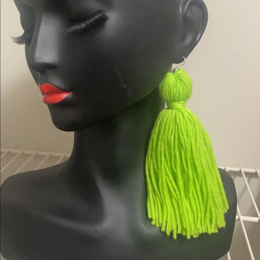 Ladies earrings